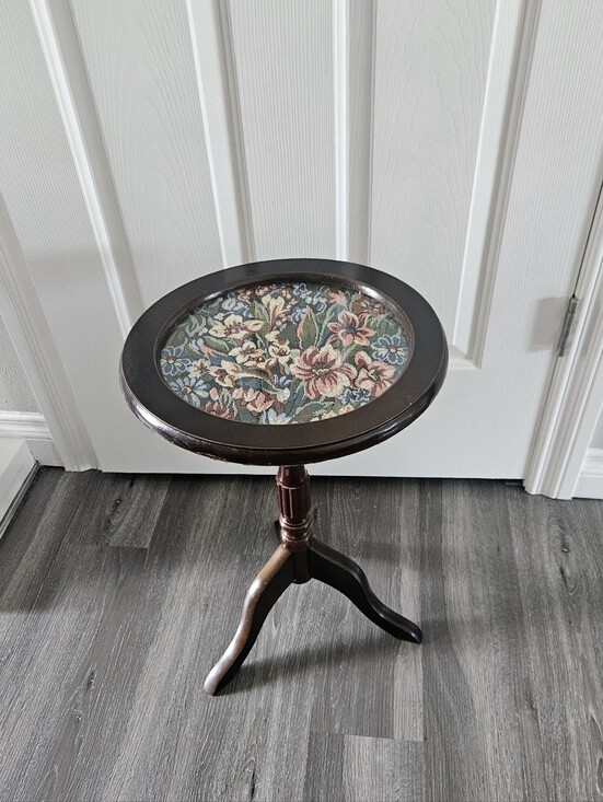 The Bombay Company Other - Vintage Bombay Company Pedestal Side Table With Floral Tapestry Inlay Center